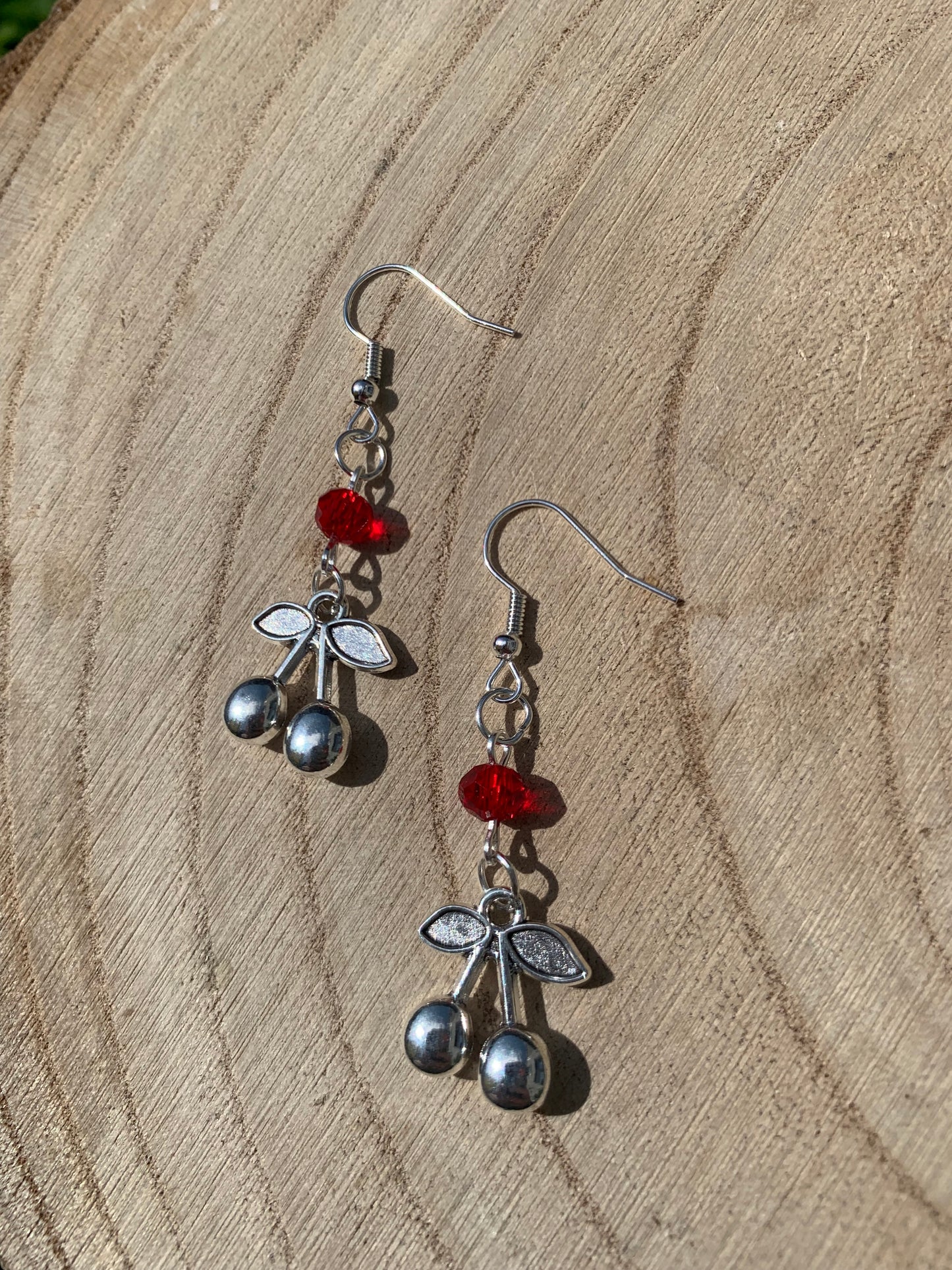 Cherry drop earrings 🍒