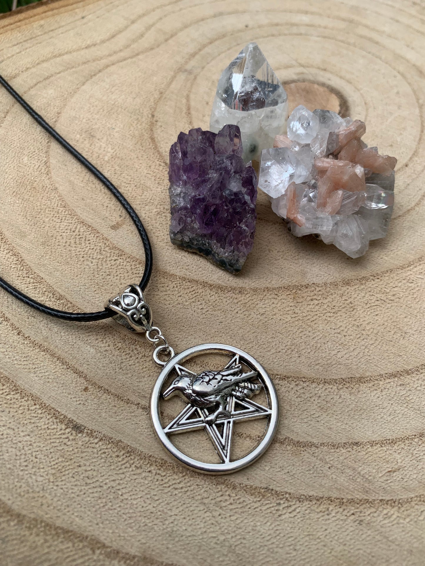 Witchy pentacle necklace ✨