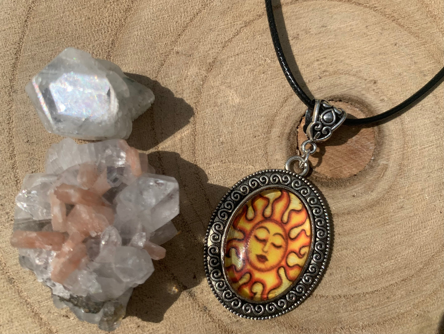 Funky sun pendant necklace 🌞✨